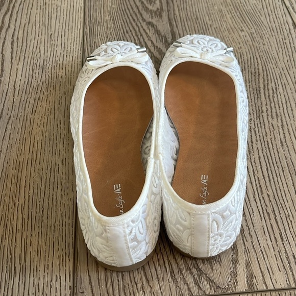 American Eagle White Ballet Flats Size 1 - Picture 4 of 5